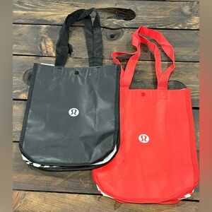 Lululemon Black and Red Graphic Tote Set (2)